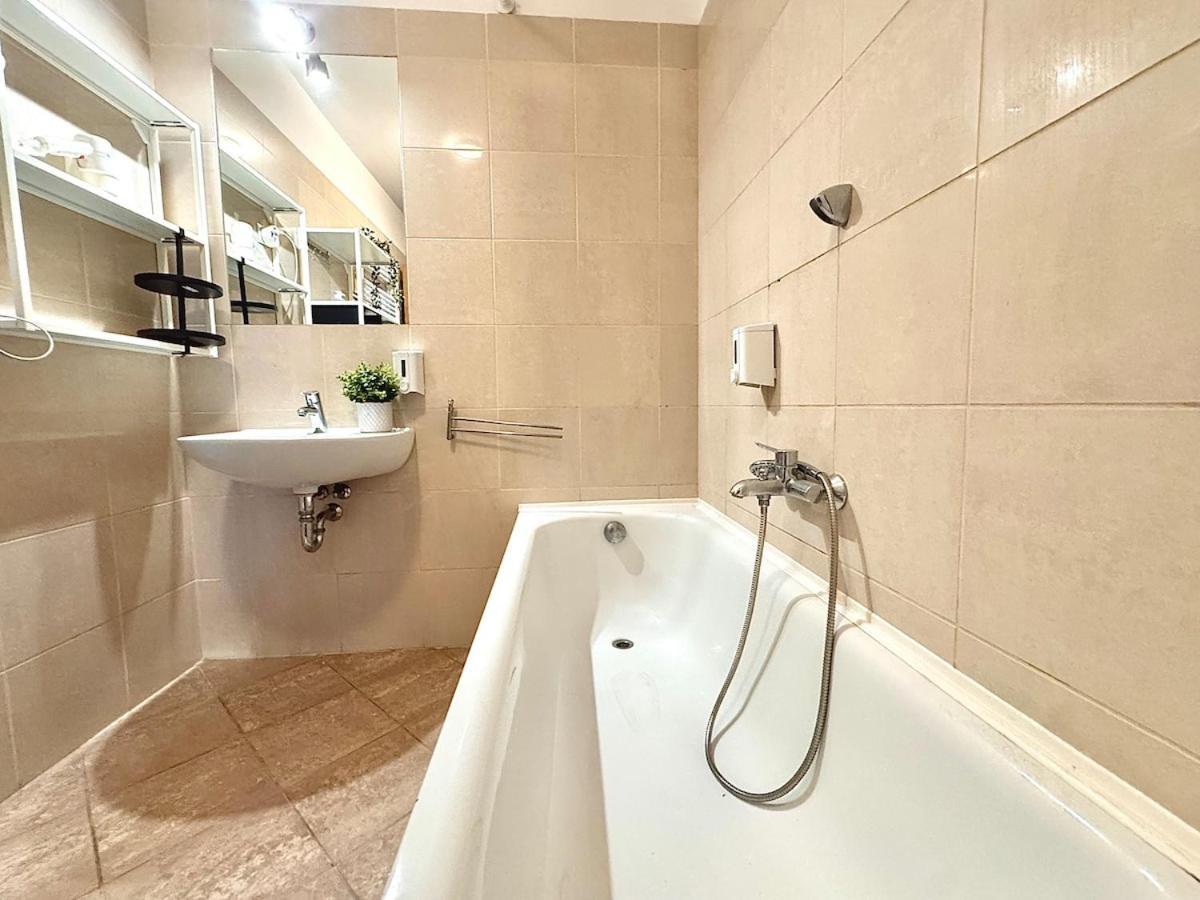 Hollo - Gozsdu Centre Apartment Budapest